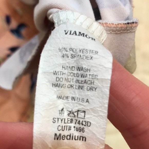 VIAMOR Floral Dress with Pockets - Picture 4 of 4